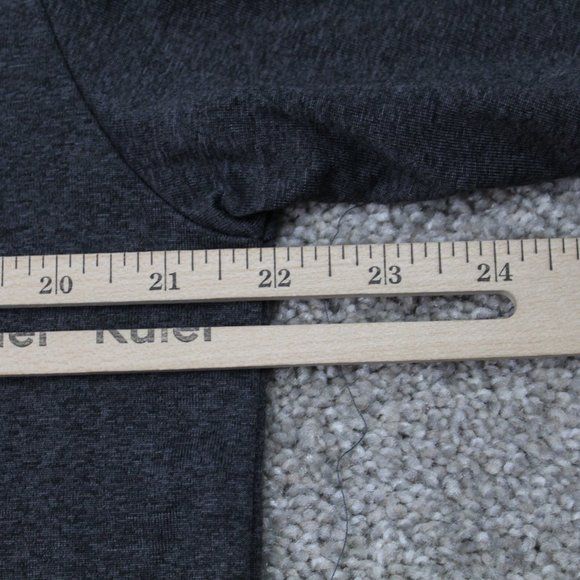 Reebok Vector Tee Shirt NWT Mens Large Gray Polyester S/S Pullover Crewneck - Picture 10 of 11